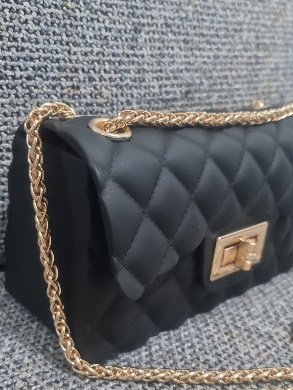 LE MIEL Quilted Jelly Crossbody & Shoulder Bag - Picture 4 of 16